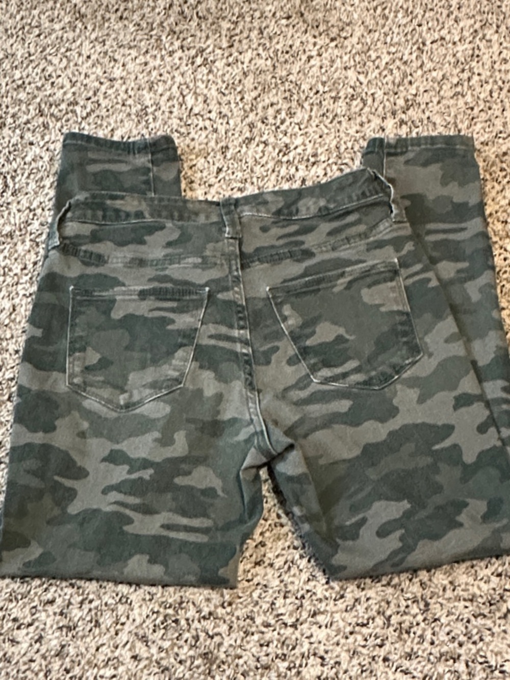 Universal Thread Jeans - Picture 4 of 5